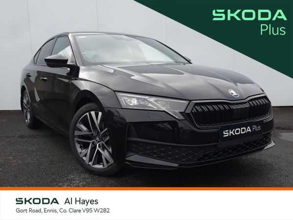 Skoda Octavia Saloon, Diesel, 2025, Black