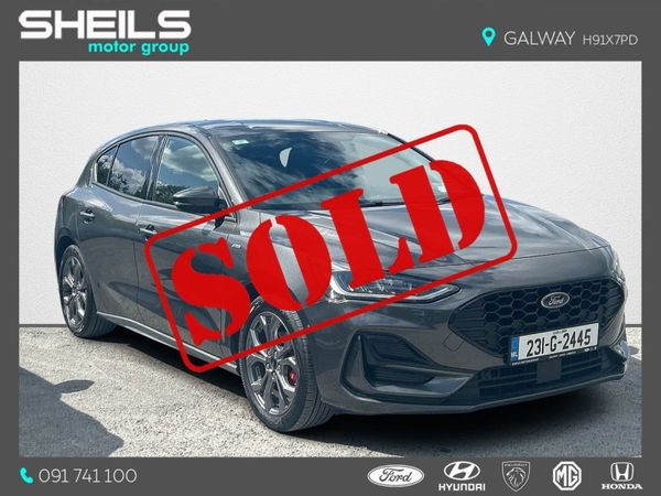 Ford Focus Hatchback, Petrol, 2023, Grey