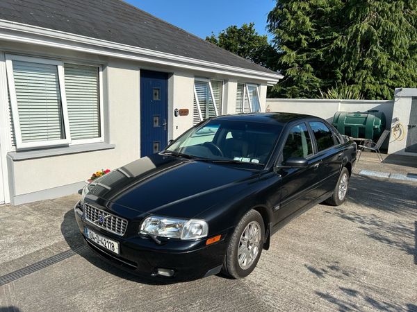 Volvo S80 Saloon, Petrol, 2004, Black