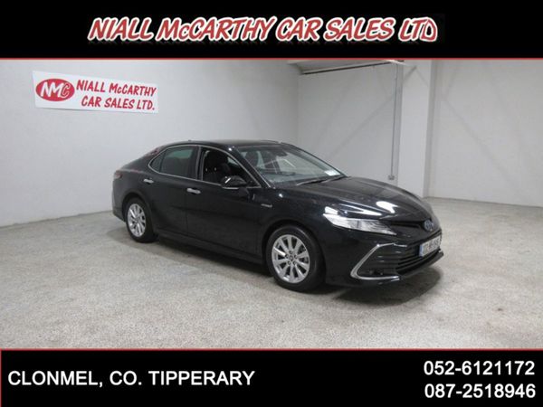 Toyota Camry Saloon, Petrol Hybrid, 2022, Black