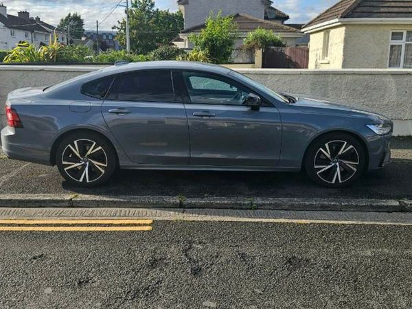 Volvo S90 Saloon, Petrol Plug-in Hybrid, 2022, Grey