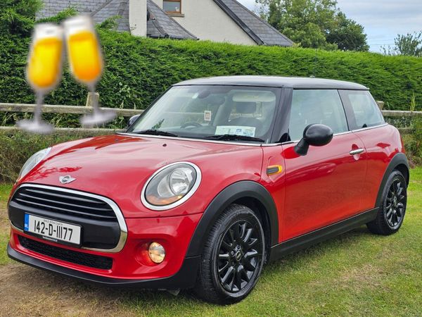 Mini One Hatchback, Diesel, 2014, Red