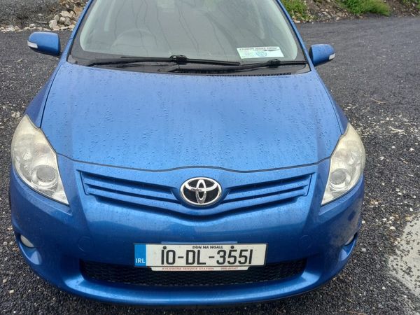 Toyota Auris Hatchback, Petrol, 2010, Blue