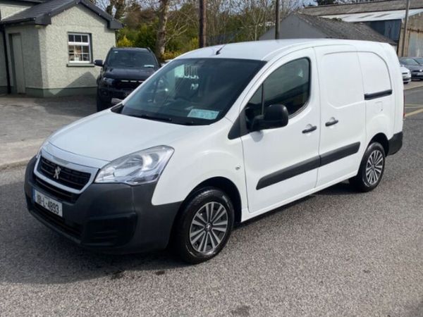 Peugeot Partner MPV, Diesel, 2018, White