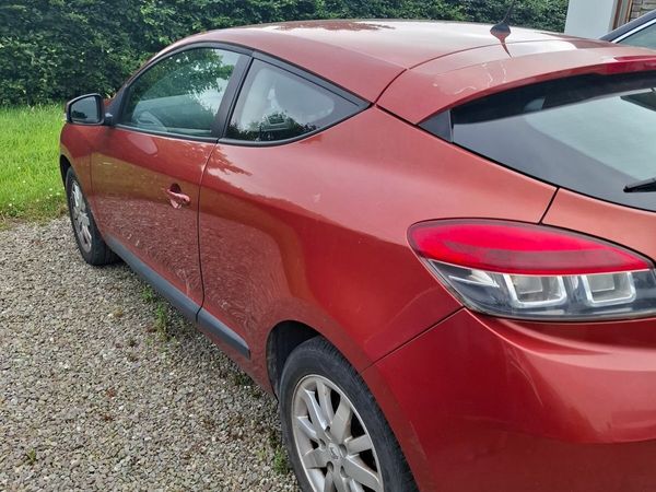 Renault Megane Coupe, Diesel, 2010, Orange