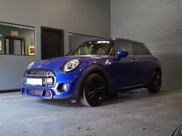 Mini Cooper Hatchback, Petrol, 2020, Blue