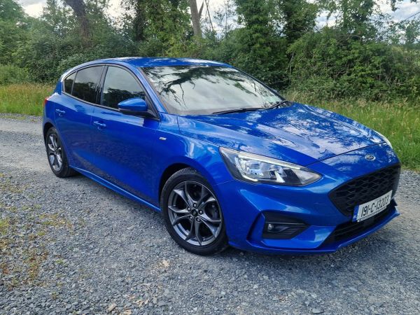 Ford Focus Hatchback, Diesel, 2019, Blue