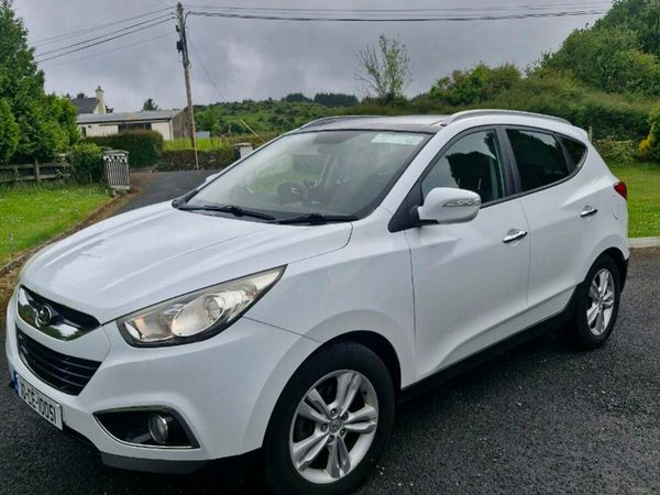 Hyundai ix35 SUV, Diesel, 2010, White