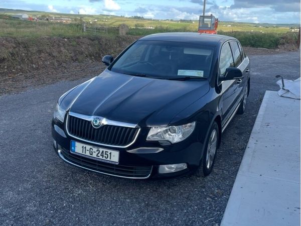 Skoda Superb Saloon, Diesel, 2011, Black