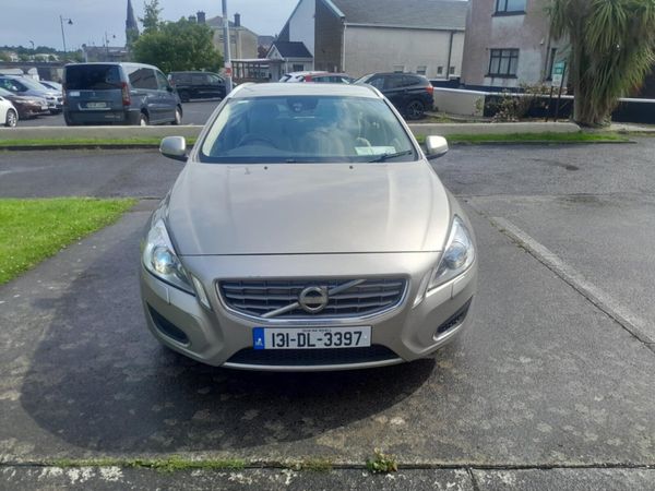 Volvo V60 Estate, Diesel, 2013, Gold