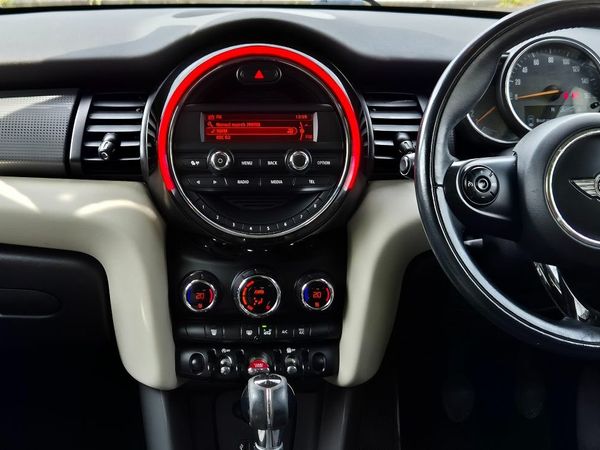 Mini Cooper Hatchback, Diesel, 2014, Grey