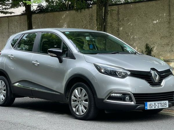 Renault Captur Hatchback, Diesel, 2015, Silver