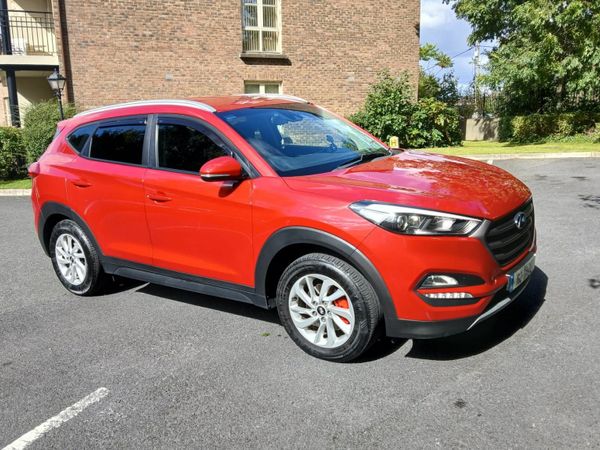 Hyundai Tucson SUV, Diesel, 2016, Red