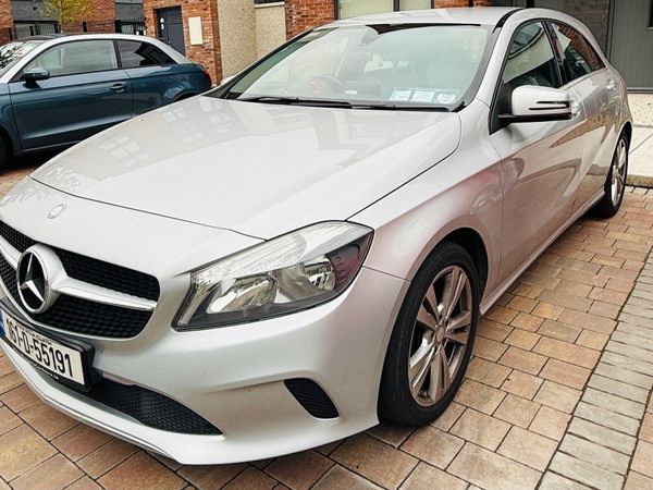 Mercedes-Benz A-Class Hatchback, Diesel, 2016, Silver