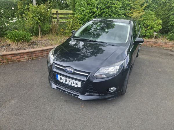Ford Focus Hatchback, Diesel, 2014, Black