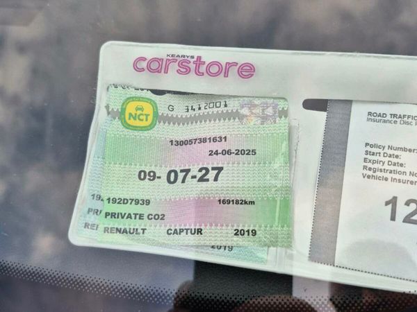 Renault Captur Hatchback, Diesel, 2019, Grey