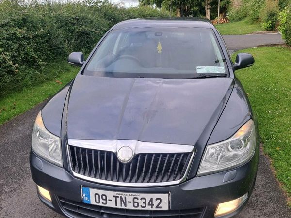 Skoda Octavia Hatchback, Diesel, 2009, Grey