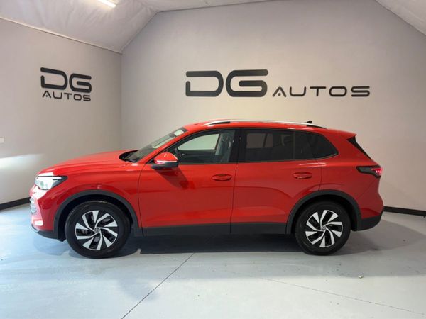 Volkswagen Tiguan SUV, Diesel, 2024, Red