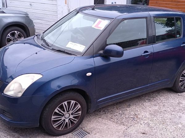 Suzuki Swift Hatchback, Petrol, 2007, Blue