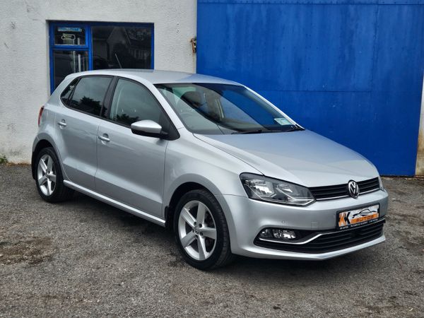 Volkswagen Polo Hatchback, Petrol, 2016, Silver
