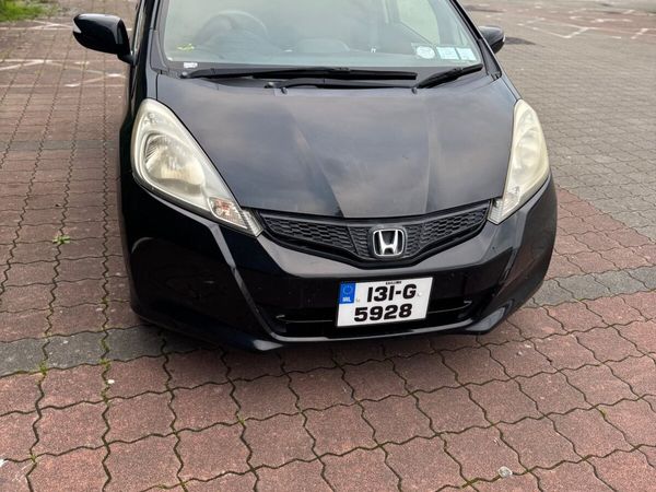 Honda Fit Hatchback, Petrol, 2013, Black