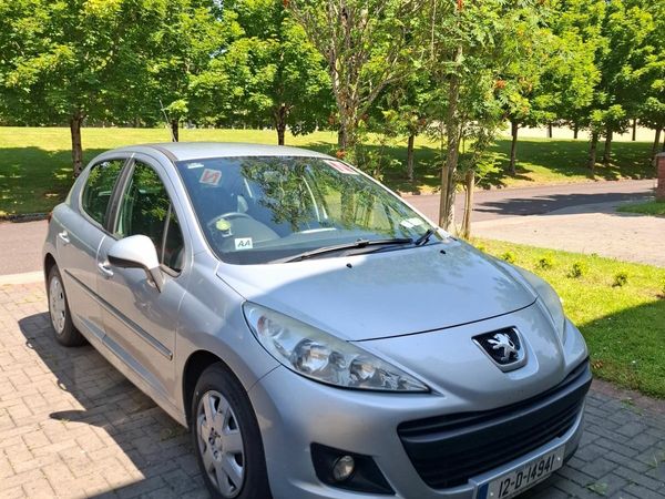 Peugeot 207 Hatchback, Diesel, 2012, Grey