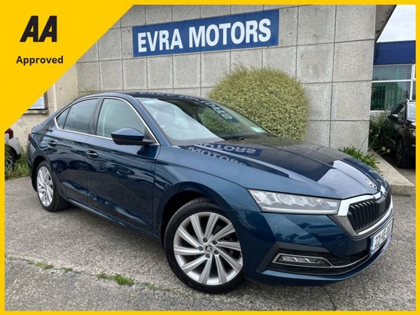 Skoda Octavia Saloon, Diesel, 2022, Blue