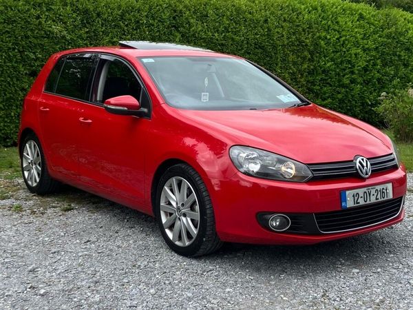Volkswagen Golf Hatchback, Diesel, 2012, Red