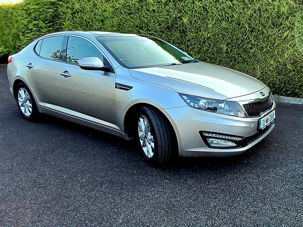 Kia Optima Saloon, Diesel, 2012, Silver