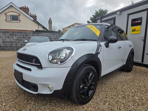 Mini Countryman Hatchback, Diesel, 2015, White