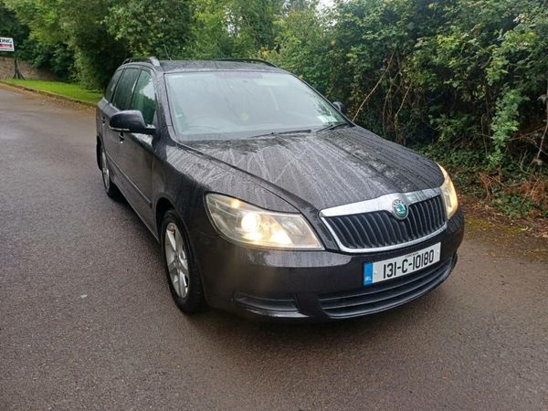 Skoda Octavia Estate, Diesel, 2013, Black
