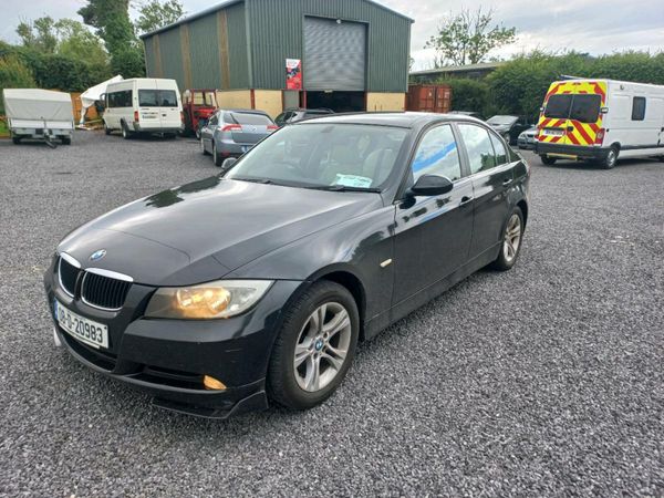 Volkswagen Passat Saloon, Diesel, 2009, Black