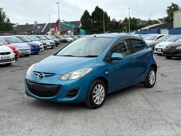 Mazda Demio Hatchback, Petrol, 2012, Green