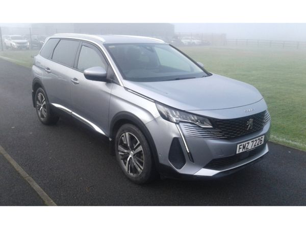 Peugeot 5008 MPV, Diesel, 2021, Grey