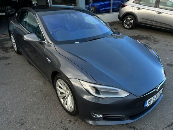 Tesla Model S Hatchback, Electric, 2019, Grey