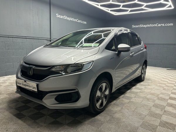 Honda Fit Hatchback, Petrol Hybrid, 2019, Grey