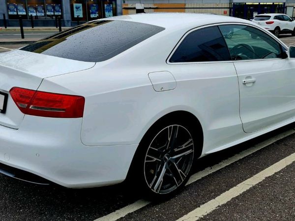 Audi A5 Coupe, Diesel, 2011, White