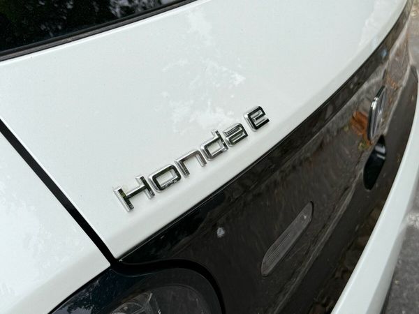 Honda e Hatchback, Electric, 2021, White