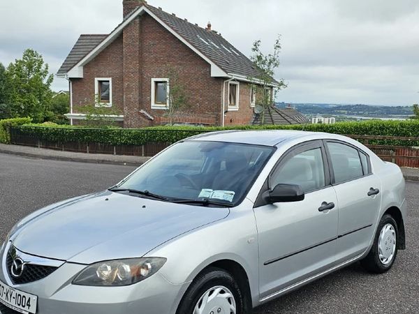 Mazda Mazda3 Saloon, Petrol, 2007, Grey