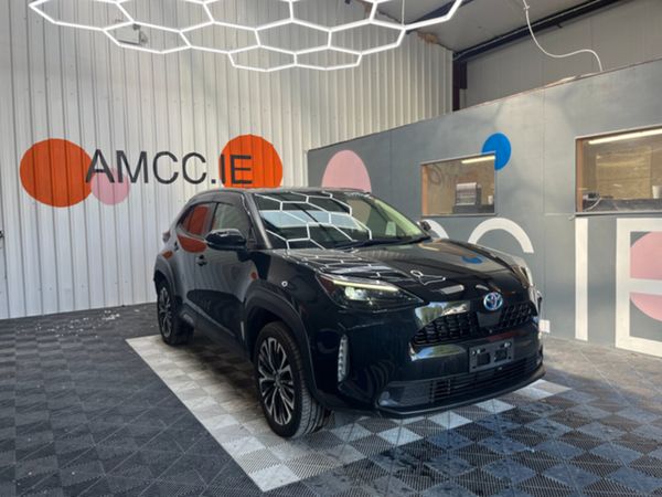 Toyota Yaris Cross SUV, Petrol Hybrid, 2020, Black