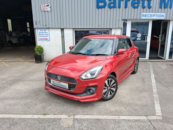 Suzuki Swift Hatchback, Petrol, 2017, Red