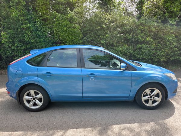 Ford Focus Hatchback, Diesel, 2010, Blue