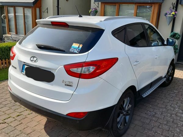 Hyundai ix35 SUV, Diesel, 2015, White