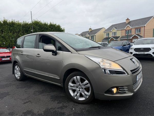 Peugeot 5008 MPV, Diesel, 2013, Grey