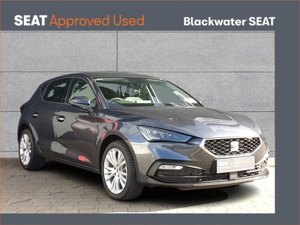 SEAT Leon Hatchback, Diesel, 2024, Grey