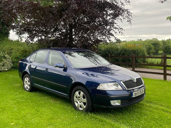 Skoda Octavia Hatchback, Diesel, 2008, Blue