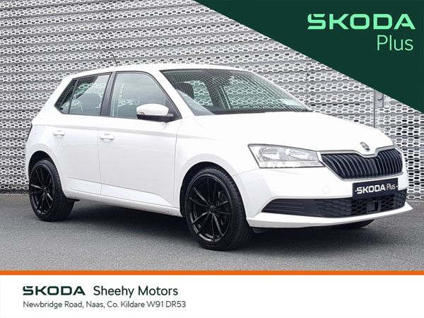 Skoda Fabia Hatchback, Petrol, 2019, White