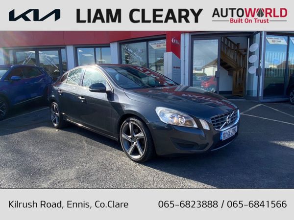 Volvo S60 Saloon, Diesel, 2013, Grey
