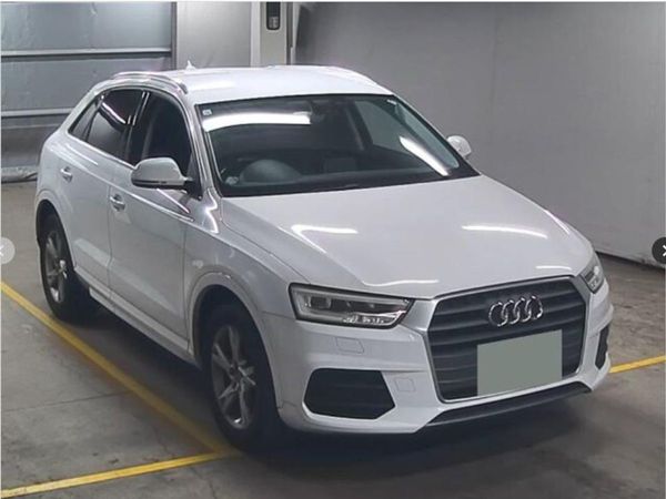 Audi Q3 SUV, Petrol, 2016, White