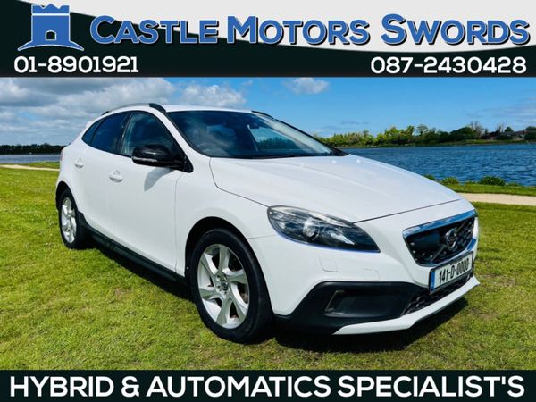 Volvo Other Hatchback, Petrol, 2014, White